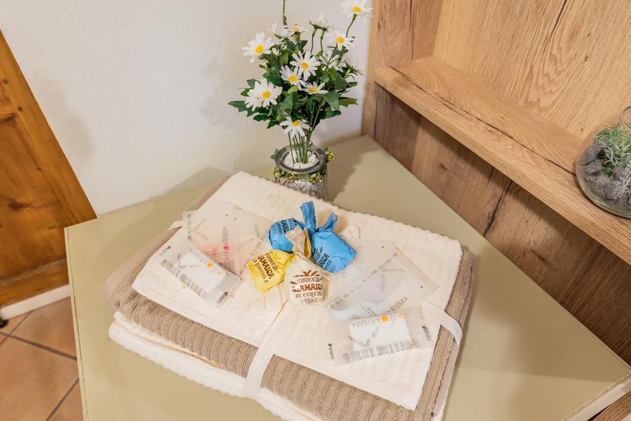 Dream House Apartment Cuneo Bagian luar foto