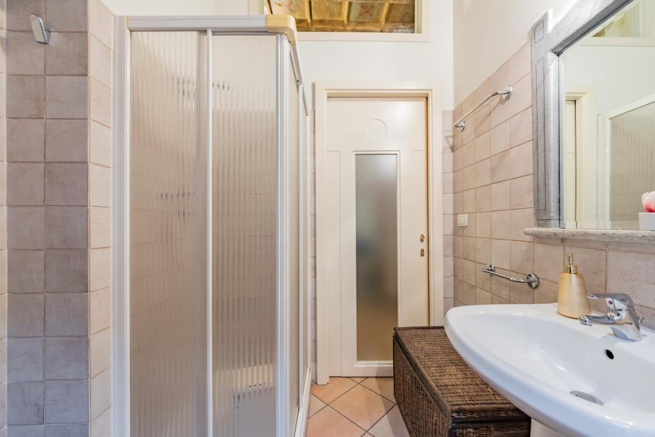 Dream House Apartment Cuneo Bagian luar foto