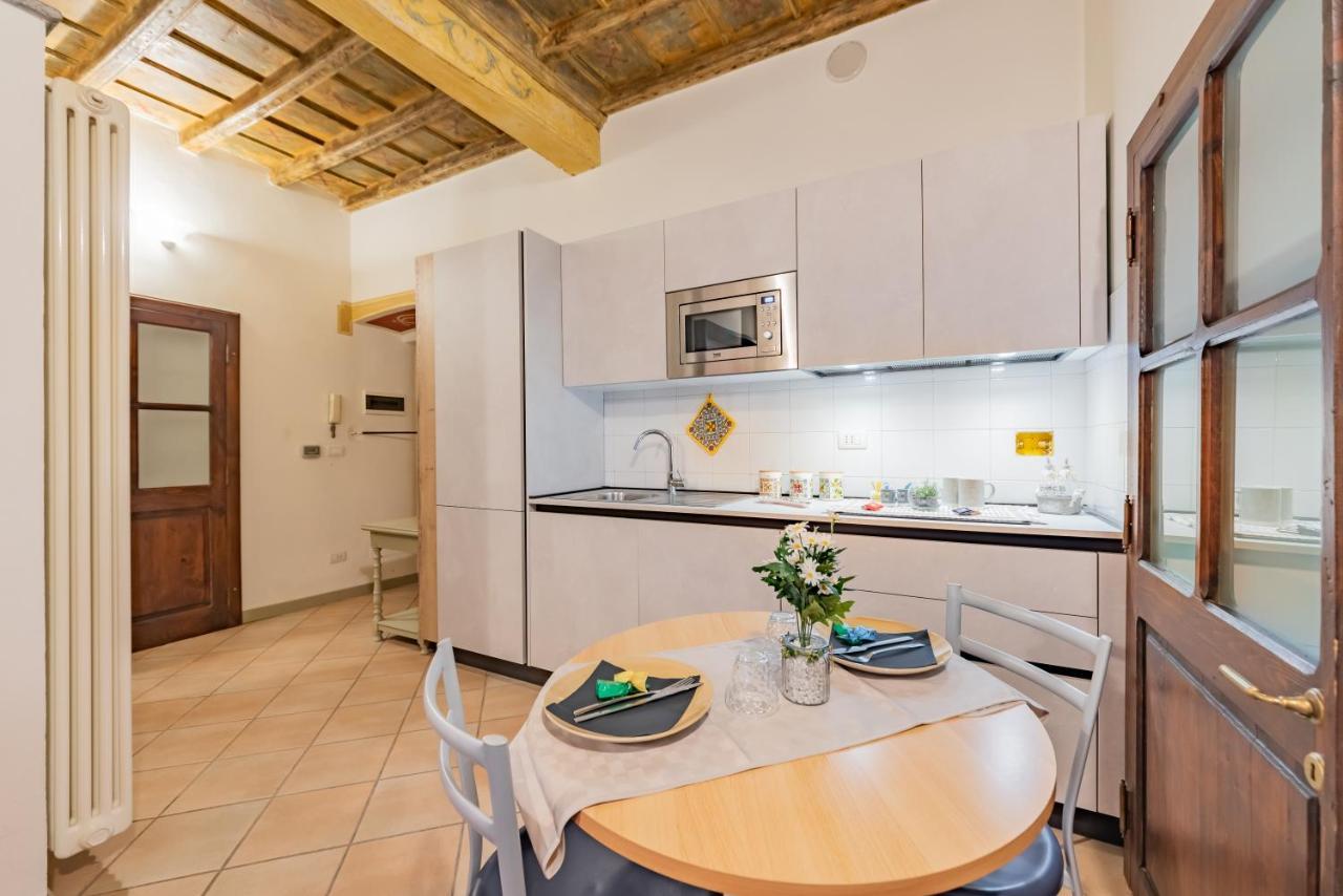 Dream House Apartment Cuneo Bagian luar foto